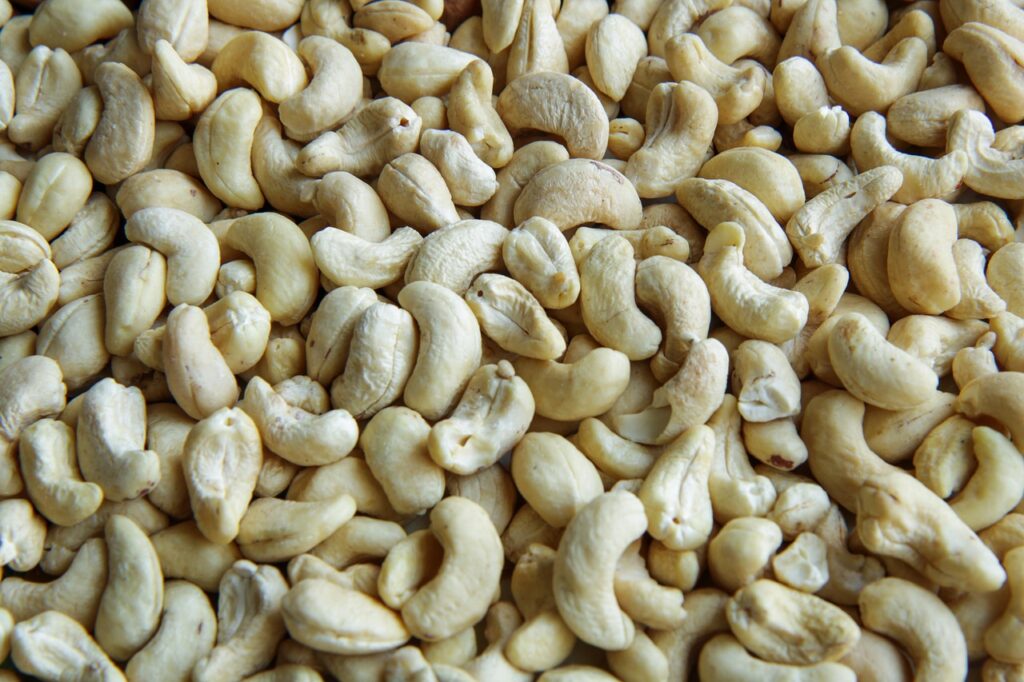 nuts, seeds, almonds-5913749.jpg